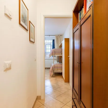 Apartament Zia Lina Dongo